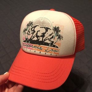 Women’s Billabong hat